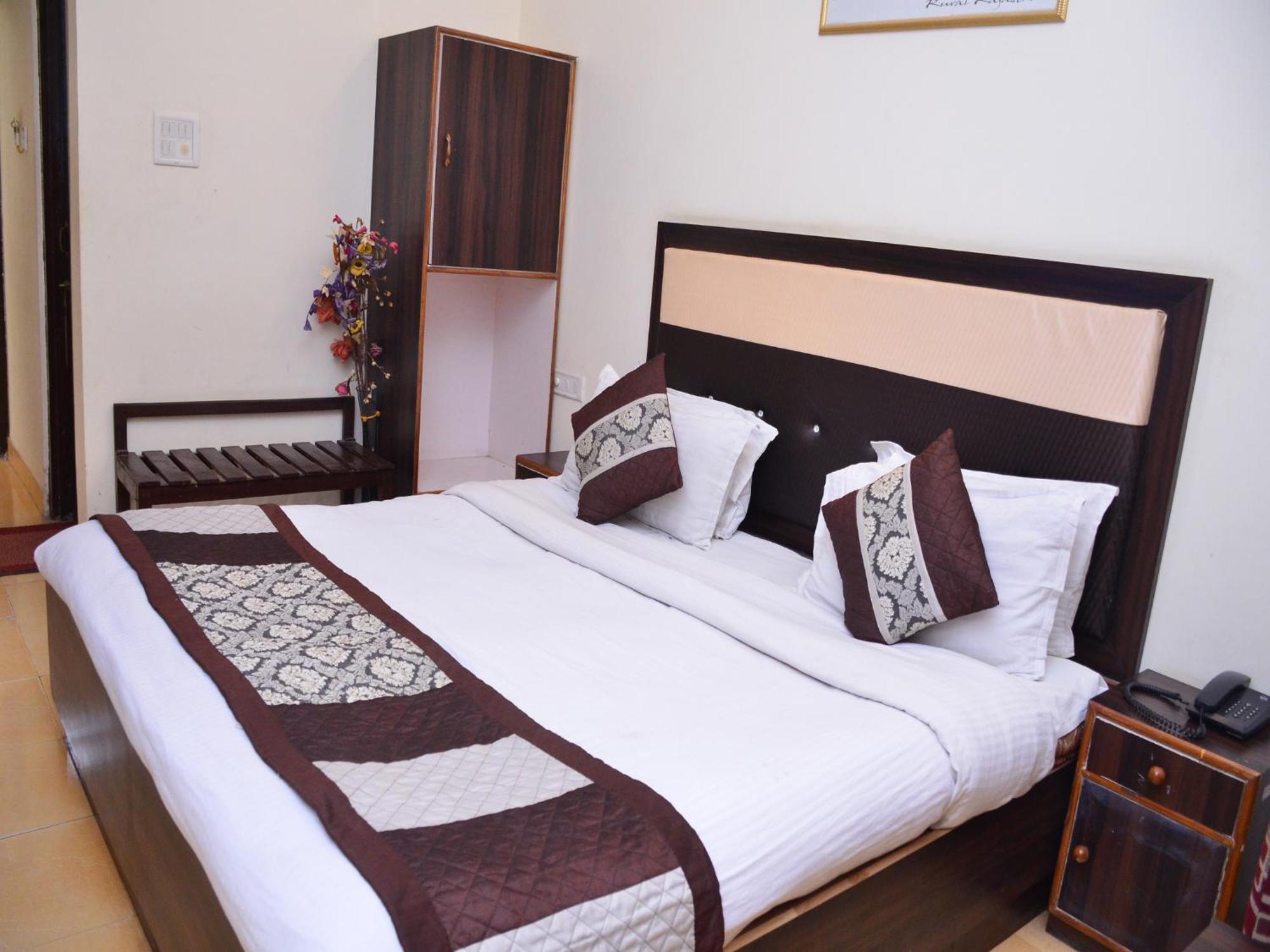 Goyal Plaza Hotel 5 Mint. Waling Distance From Pushkar Lake Exterior foto